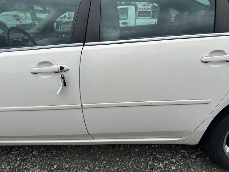 #28-•-2008-chevy-impala-image-18