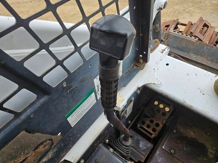 bobcat-873-image-17