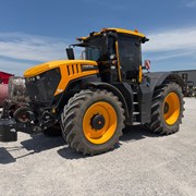 #212254 • 2022 Jcb 8330 Fastrac Tractor