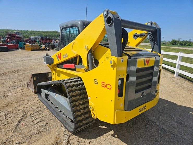 2024-wacker-neuson-st50-image-3