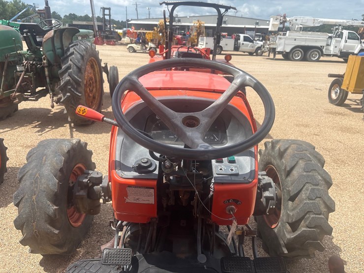 kubota-m8540-image-7