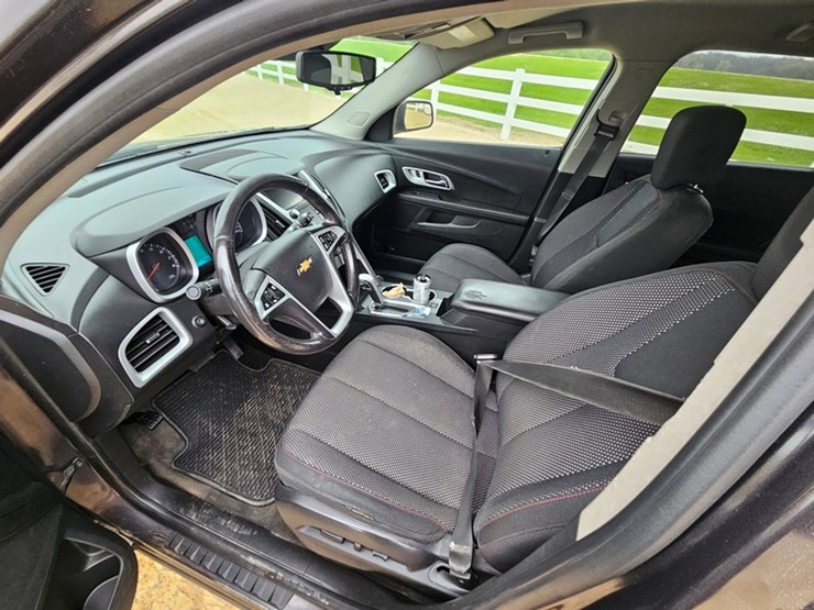 2014-chevrolet-equinox-lt-image-11