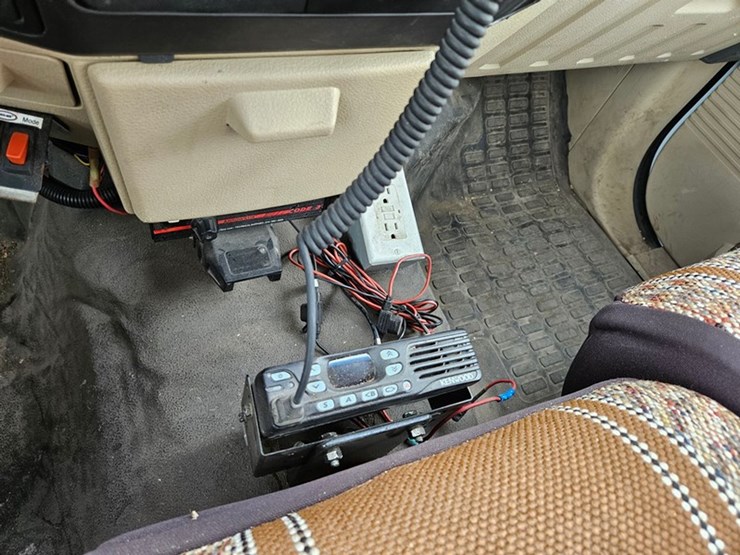 2008-ford-f550-image-48