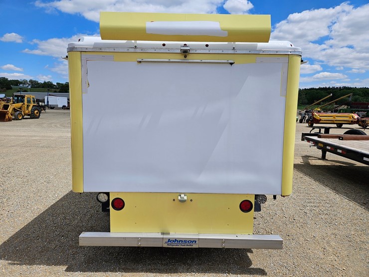 2018-ford-e450-image-4