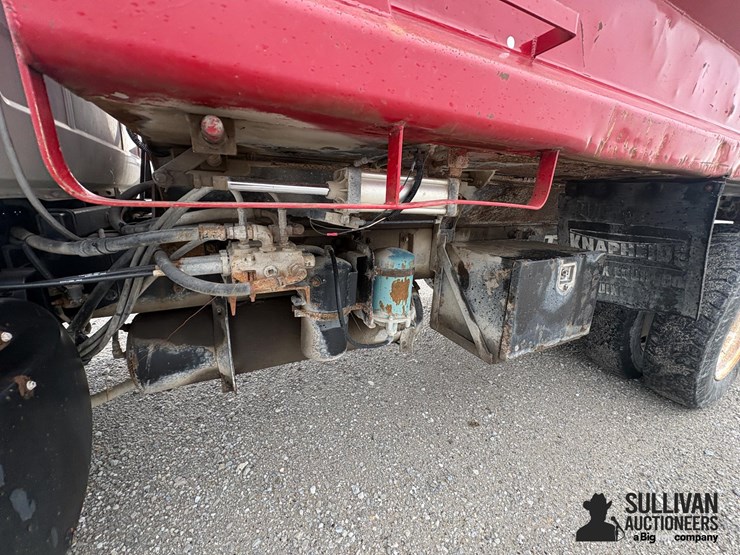 2000-mack-rd600-image-17