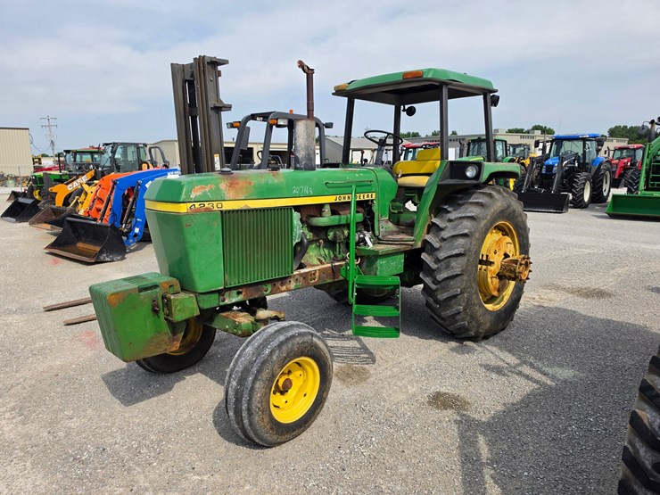 1975-john-deere-4230-image-1