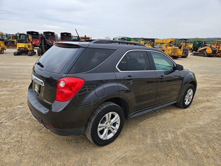 2014-chevrolet-equinox-lt-image-5