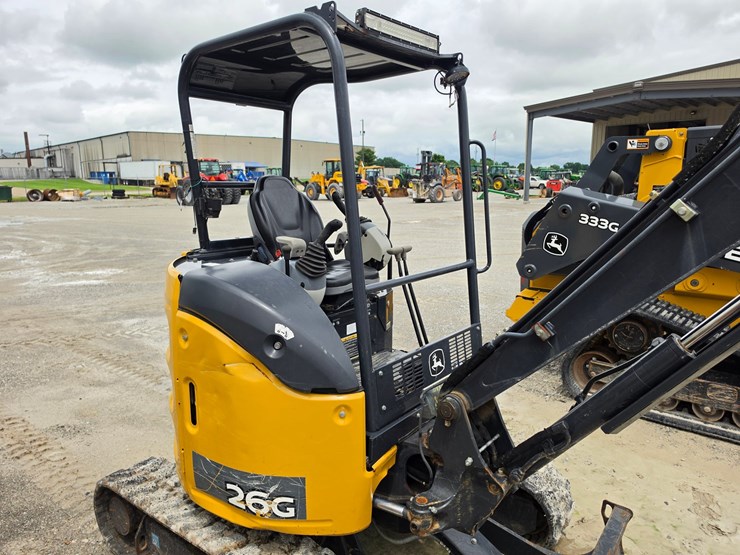 2018-deere-26g-image-20