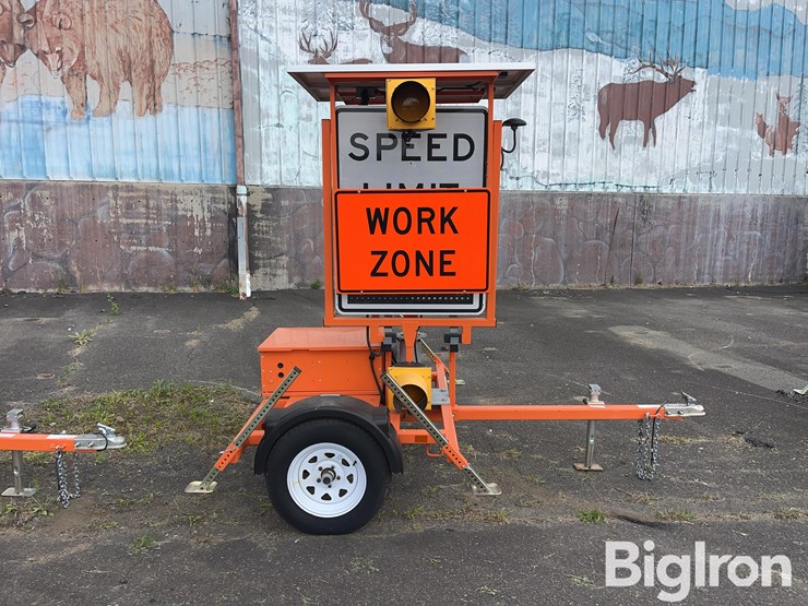 2023-wanco-traffic-control-trailered-speed-limit-sign-image-4
