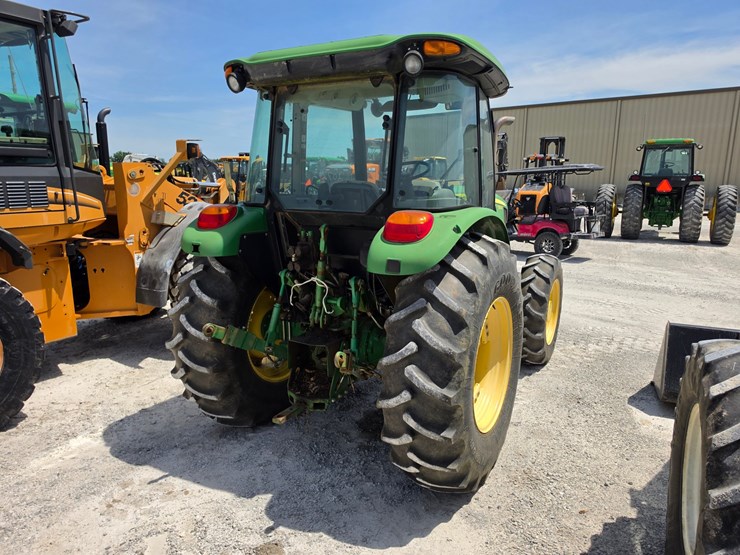 2013-john-deere-5100e-image-6