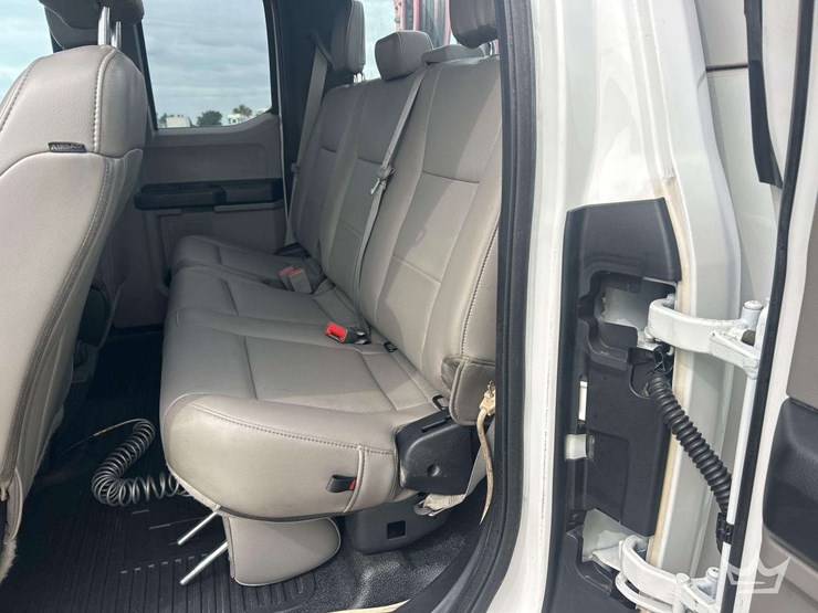 2019-ford-f450-image-17