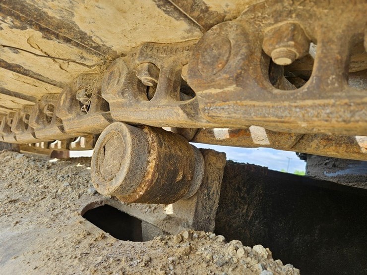 kobelco-sk220-lc-image-27