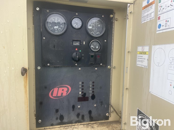 2007-ingersoll-rand-xp825-image-12