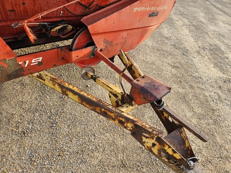 new-holland-519-image-10