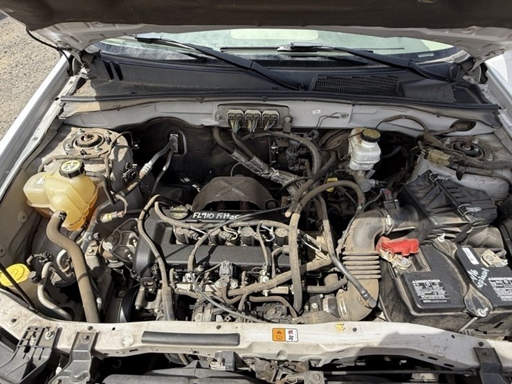 2008-ford-escape-image-13