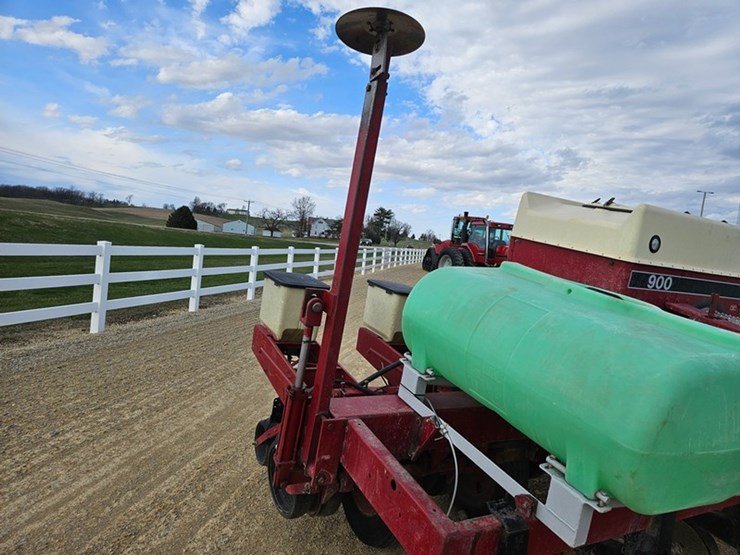 case-ih-900-image-16