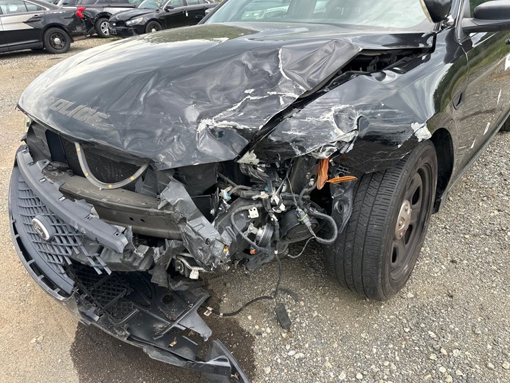 #30-•-2019-ford-interceptor-image-15