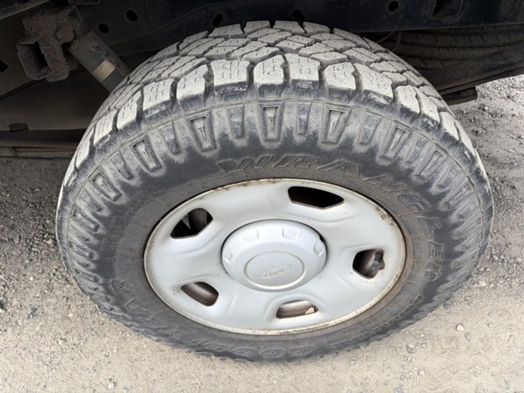 2009-ford-f150-xl-image-18