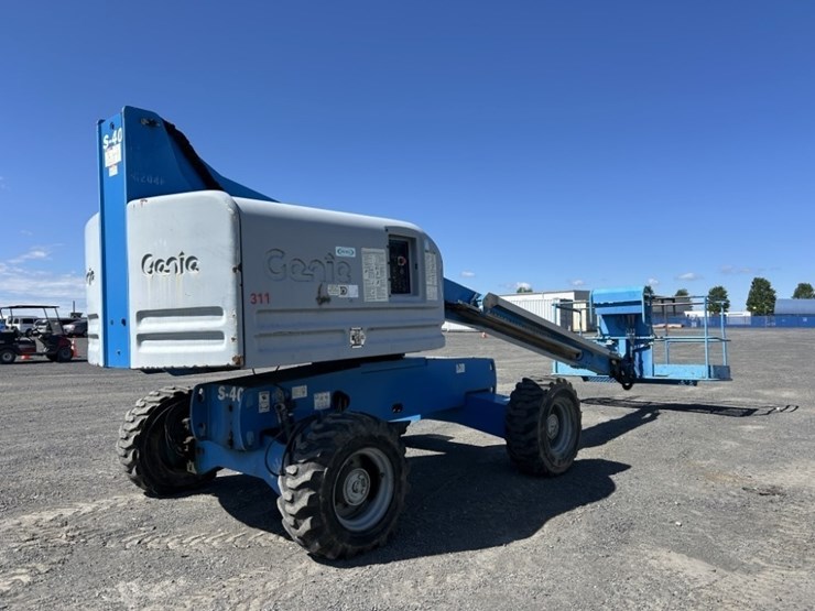 2013-genie-s40-image-5