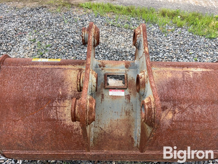 strickland-u1373-42”-excavator-cleanout-bucket-image-12