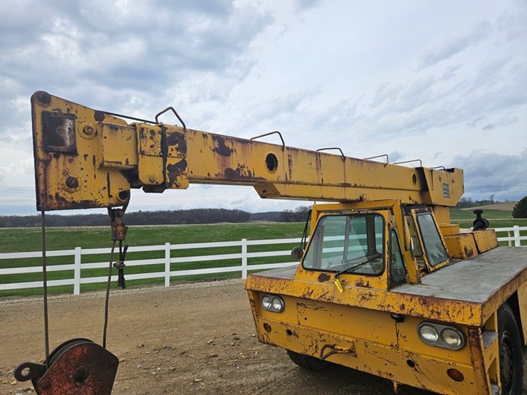 #5087-•-crane-truck-image-11