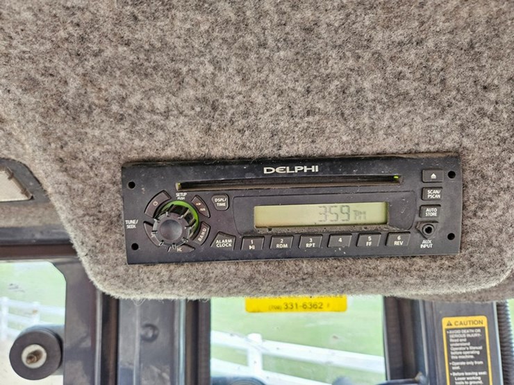 deere-310sj-image-43