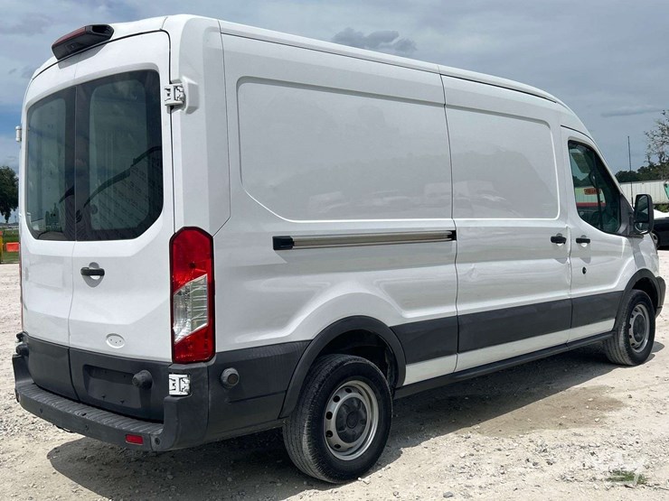 2018-ford-transit-image-3