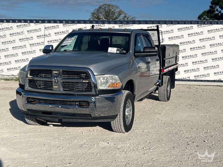 2012-utility-flatbed-image-1