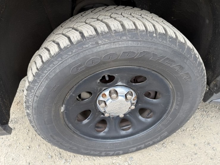 2019-chevrolet-tahoe-image-15