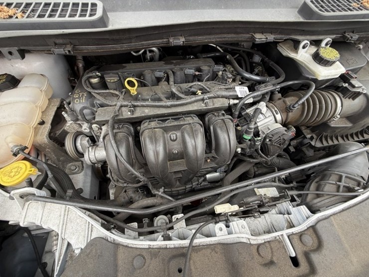 2016-ford-escape-image-13