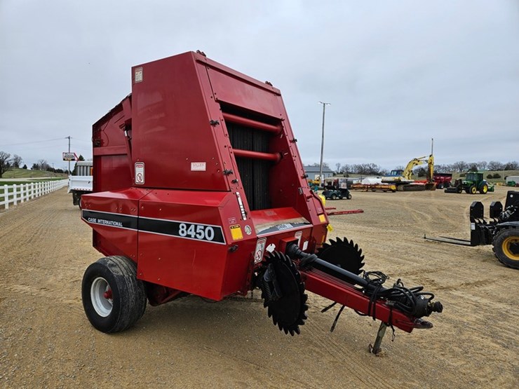case-ih-8450-image-7