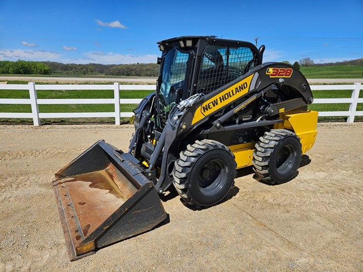 new-holland-l328-image-1