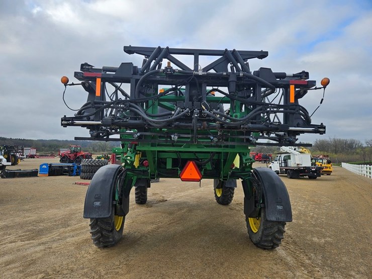 john-deere-4700-image-4