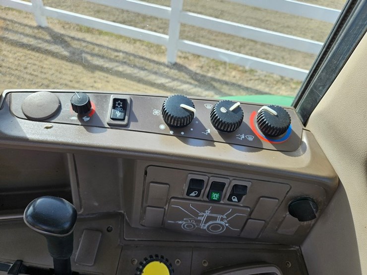 john-deere-6430-image-34