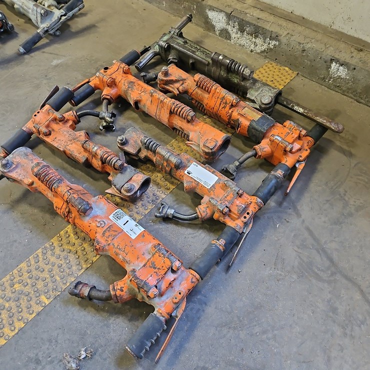 QUANTITY OF PNEUMATIC JACK HAMMERS