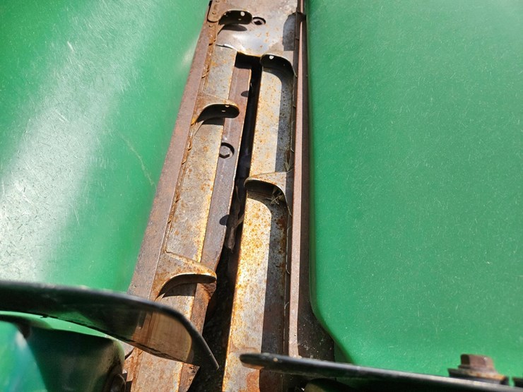 john-deere-693-image-11