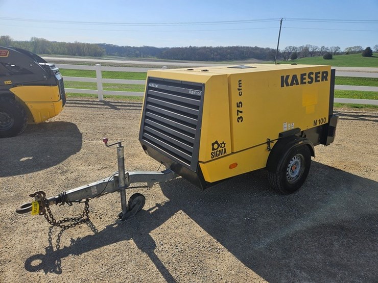 2015-kaeser-m100-image-1