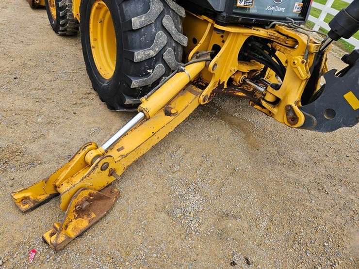 deere-310sj-image-22