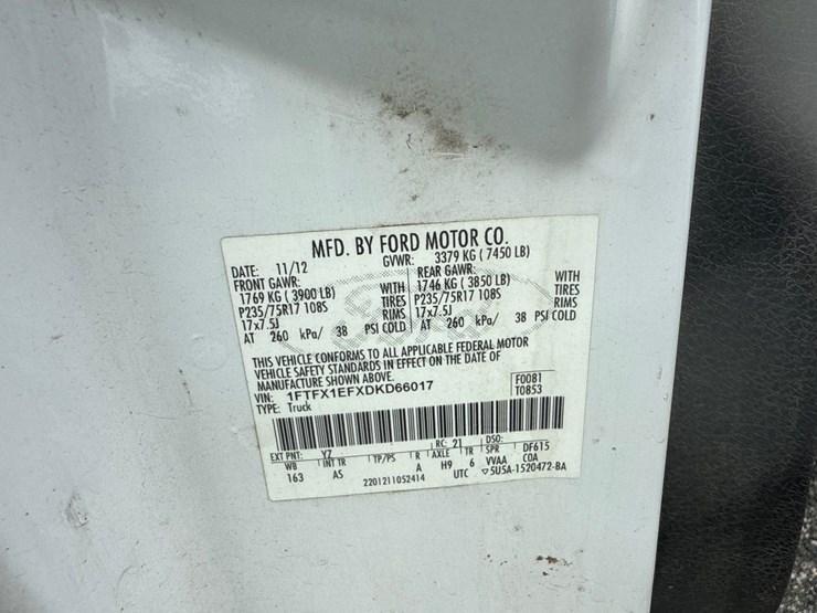 2013-ford-f150-image-38