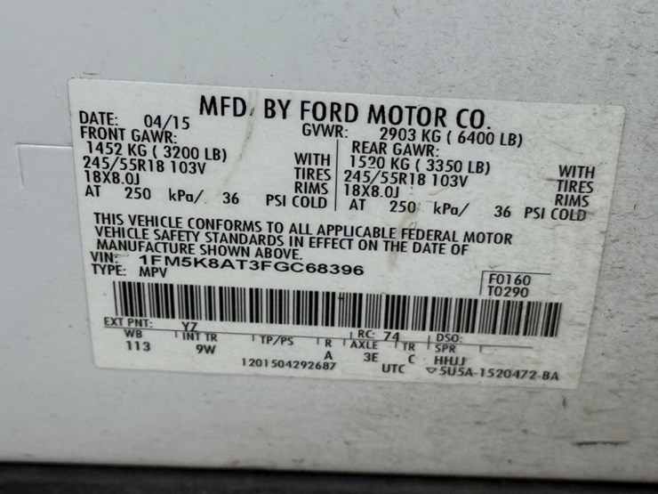 2015-ford-explorer-image-10