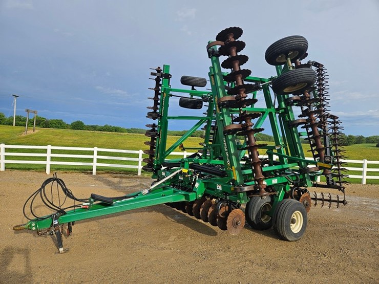great-plains-3000-image-1