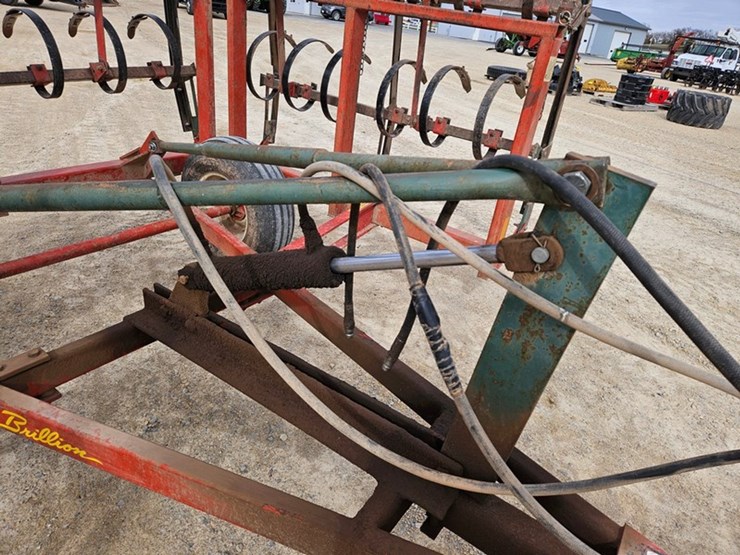 #5094-•-brillion-20'-vibra-shank-harrow-image-11
