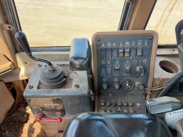 1994-caterpillar-928f-image-22