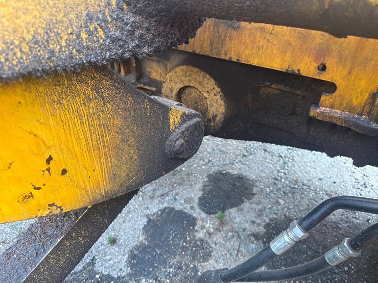 2007-jcb-436-image-42