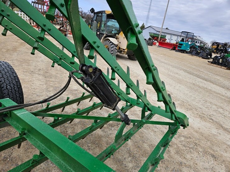 #5093-•-harrogator-20'-hyd-fold-harrow-image-15
