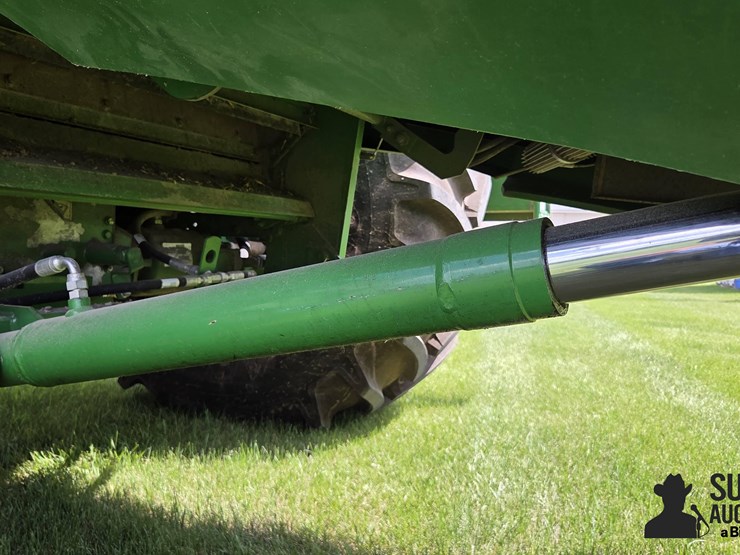 2010-john-deere-9570-sts-image-16