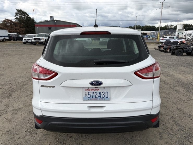 2015-ford-escape-image-5