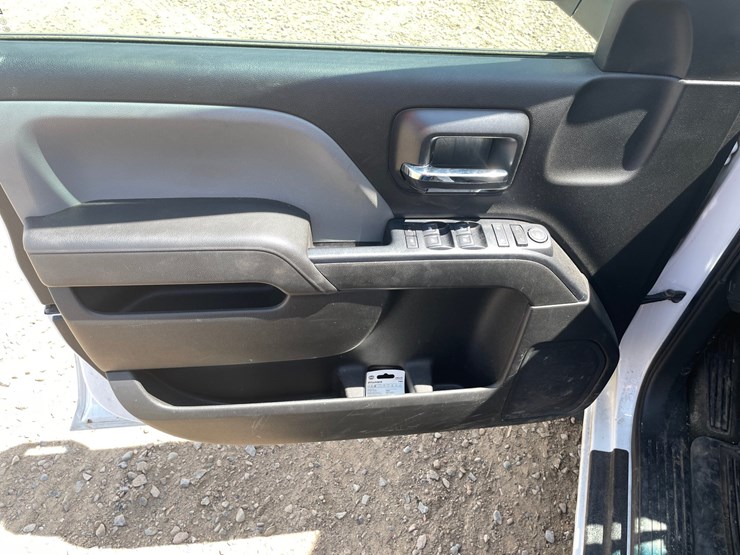 #1324-•-2017-gmc-sierra-pickup-truck-has-mn-title)-image-15