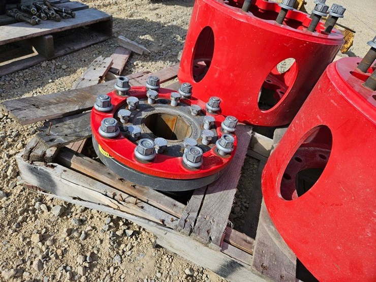 #5060-•-case/ih-dual-wheel-hubs-&-spacers-image-5