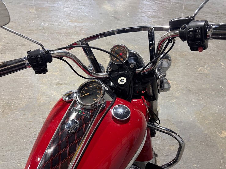 #97-•-2015-harley-davidson-flh-image-6